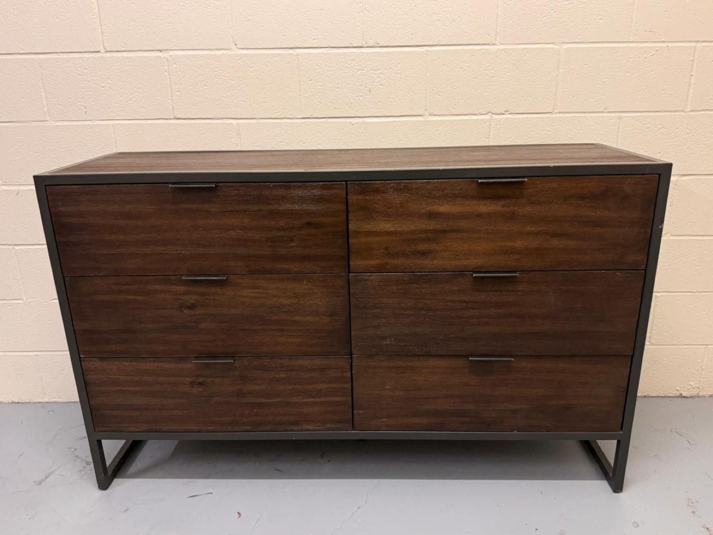 Brown Wooden 6-Drawer Dresser