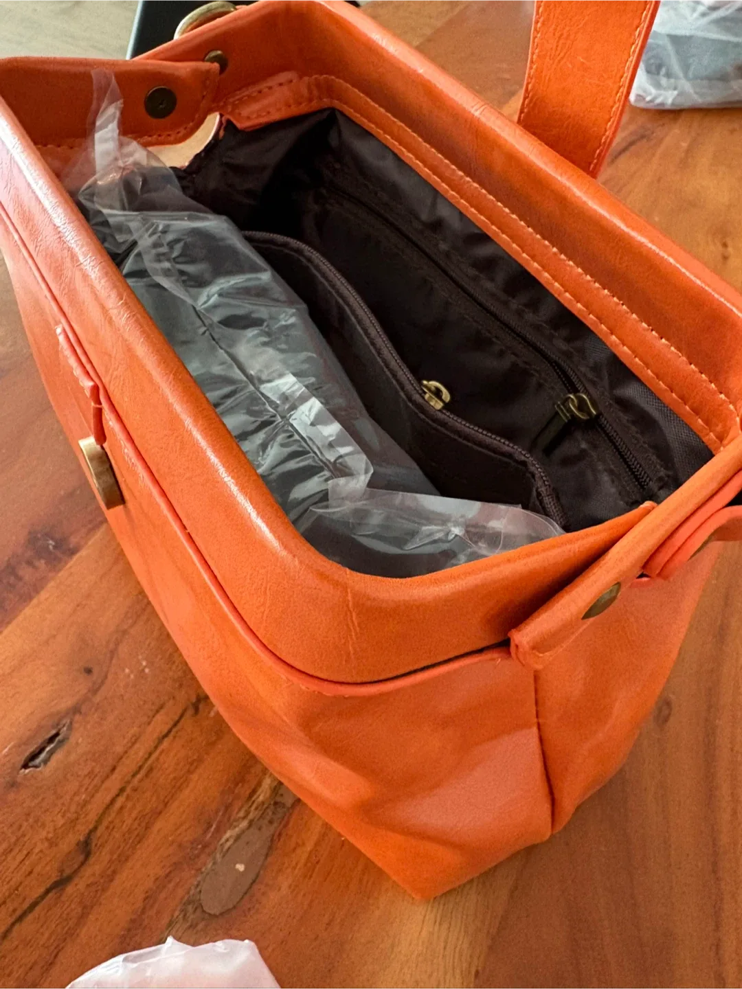 Orange Leather Handbag with Shoulder Strap image indicator(3)