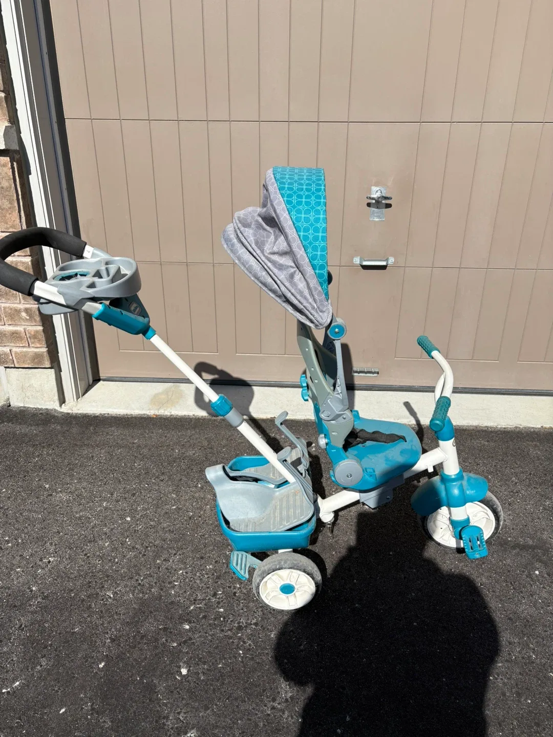 Little Tikes 4-in-1 Trike - Blue/Grey image indicator(3)