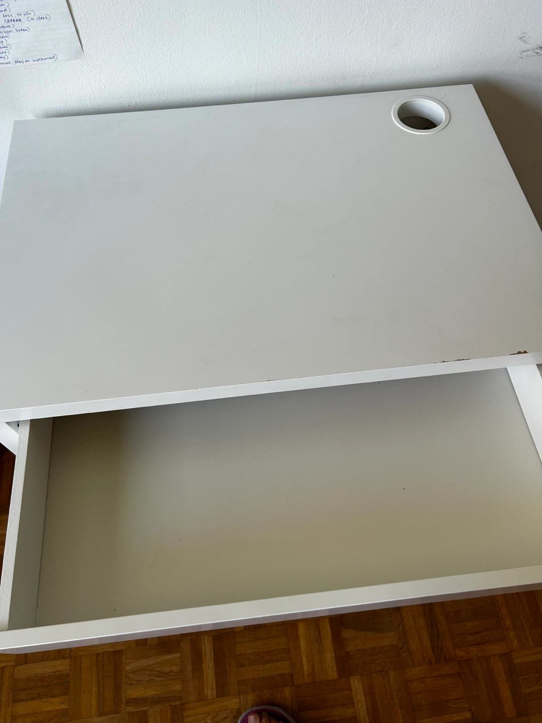 IKEA Micke White Desk Black Chair - photo 4
