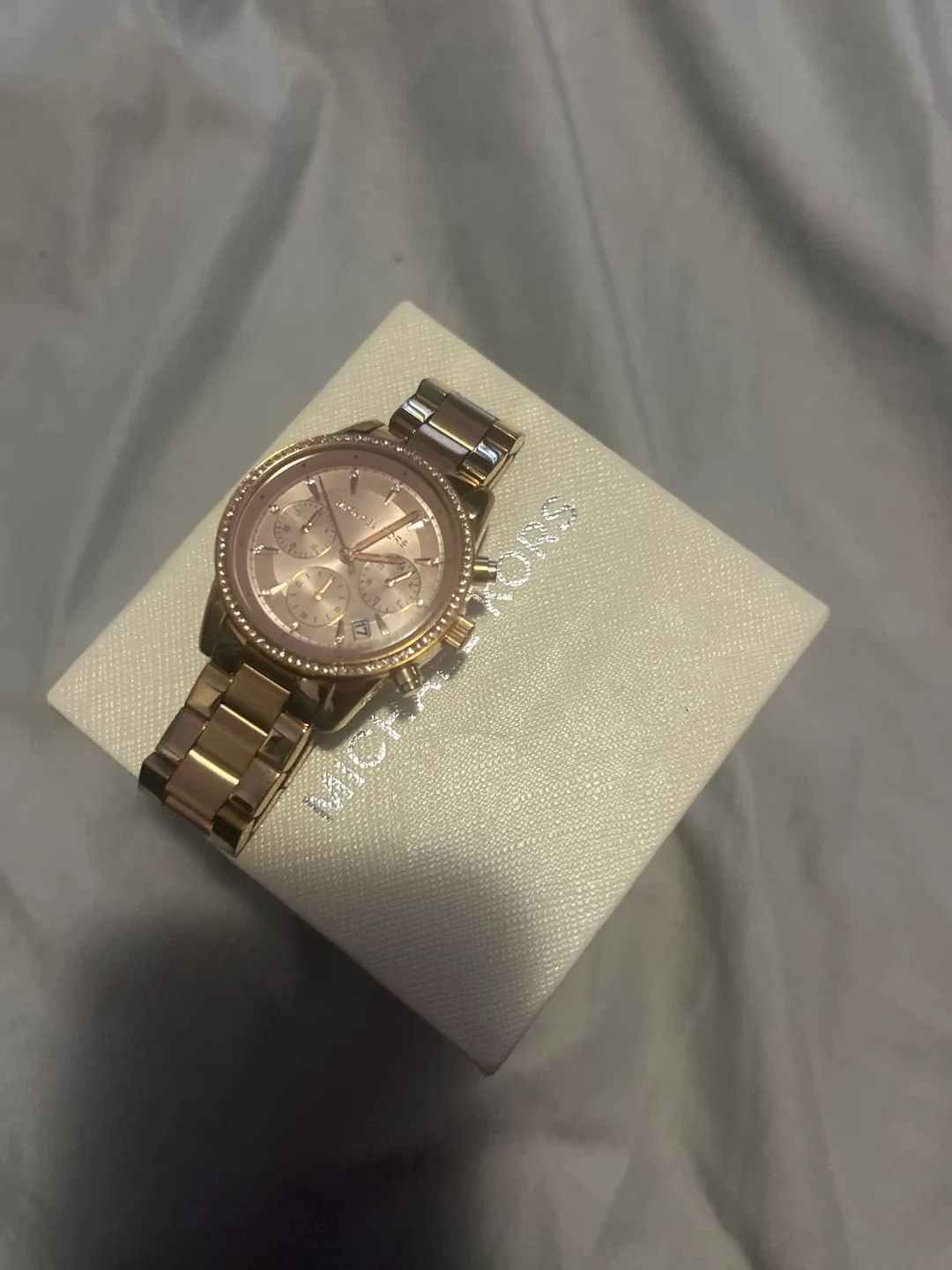 Michael Kors Rose Gold Watch with Box thumbnail
