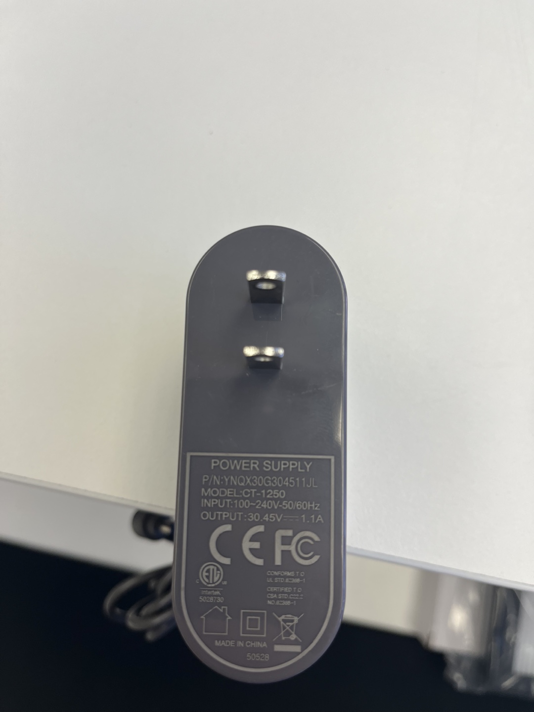 Dyson Vacuum Charger - Model CT-1250 - photo 2