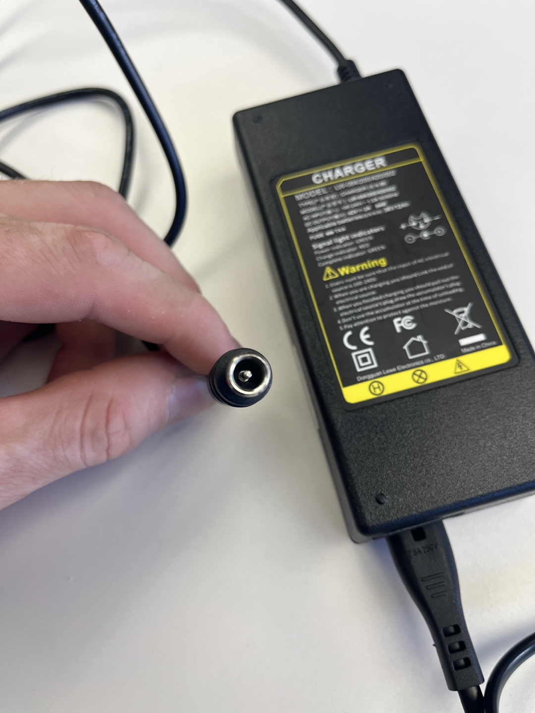 42V 2A Scooter Charger for 36V 10S Lithium Battery, Pinkind 36V