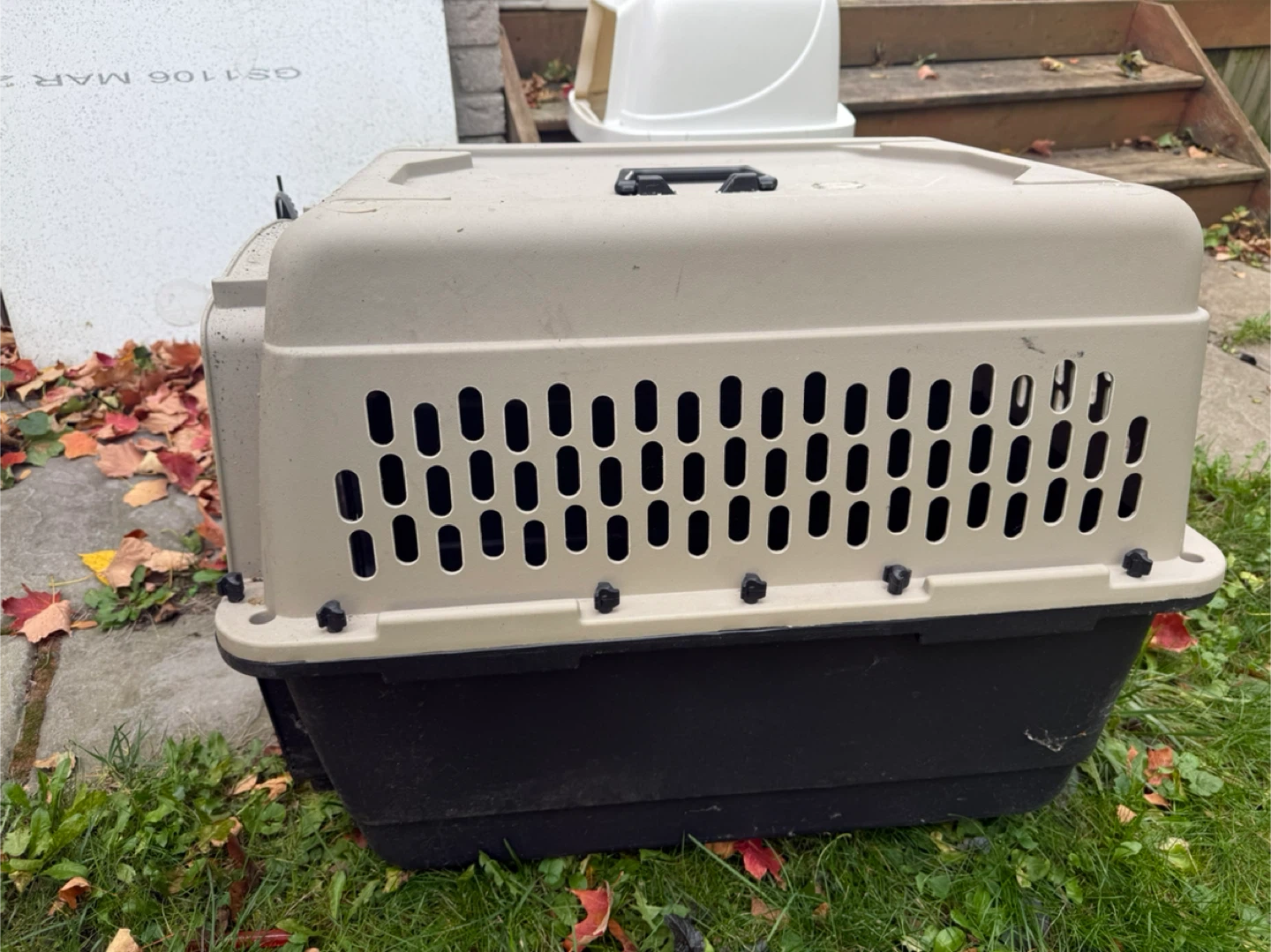 Petmate Pet Kennel - photo 2