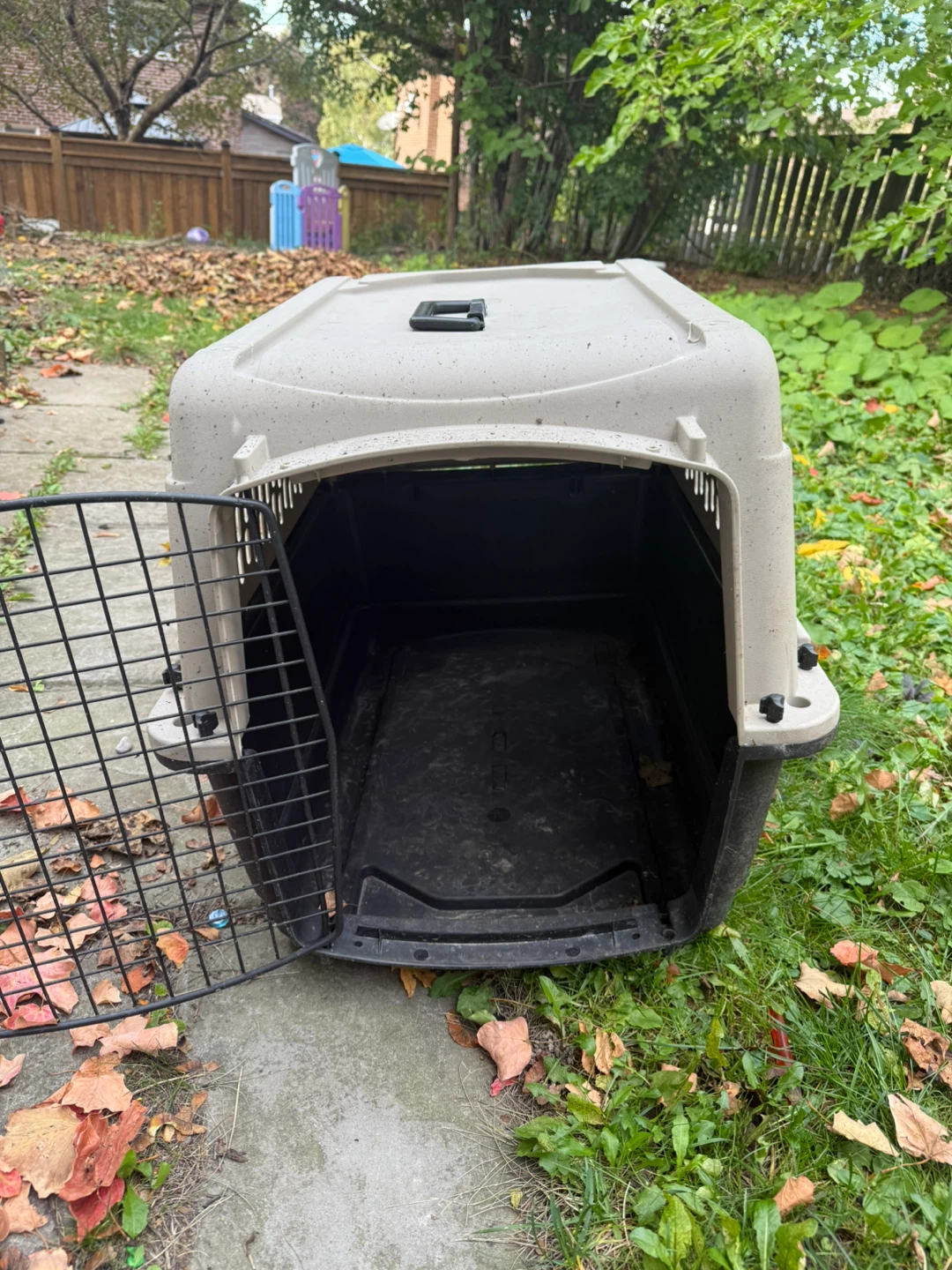Petmate Pet Kennel