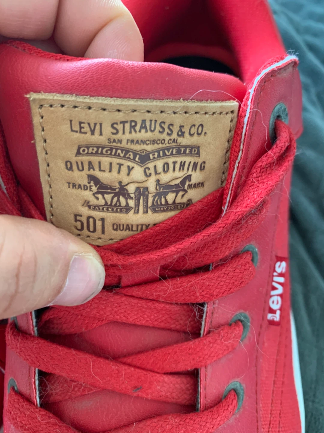 Levi's Red Sneakers size 9 men’s - photo 5