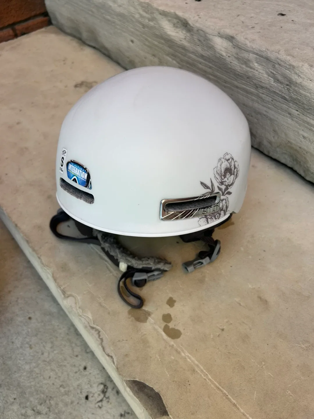 Dynastar Exclusive Skis & Atomic Live Fit 60 Ski Boots image indicator(6)