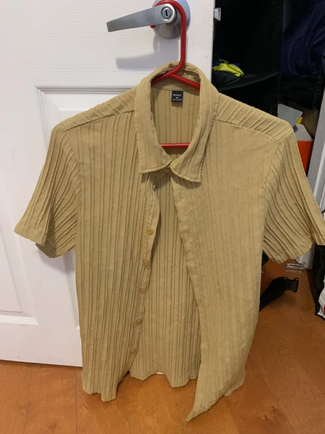 Manfinity Men's Pleated Shirt - Size S thumbnail