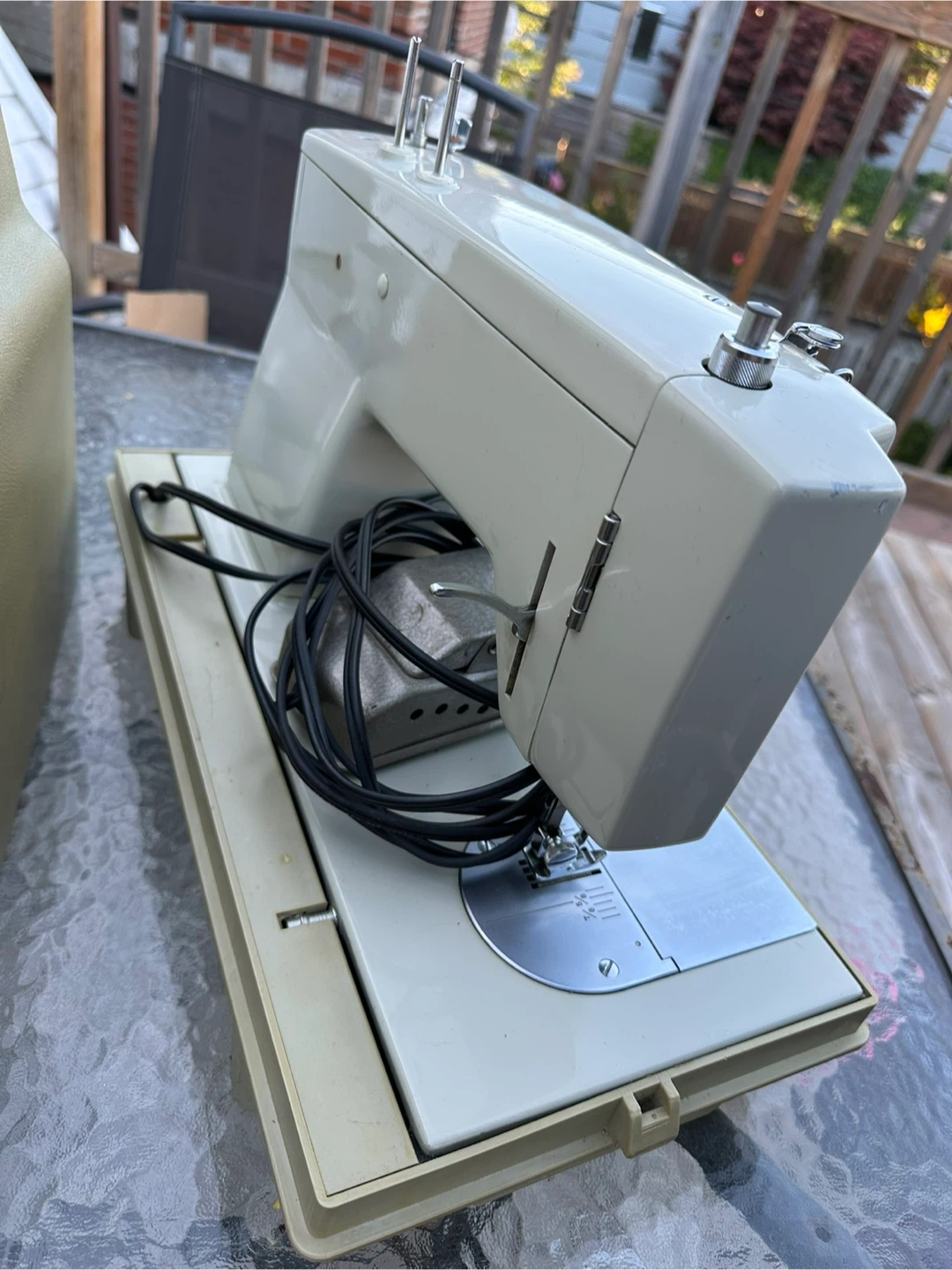 Sears Kenmore Sewing Machine - photo 3