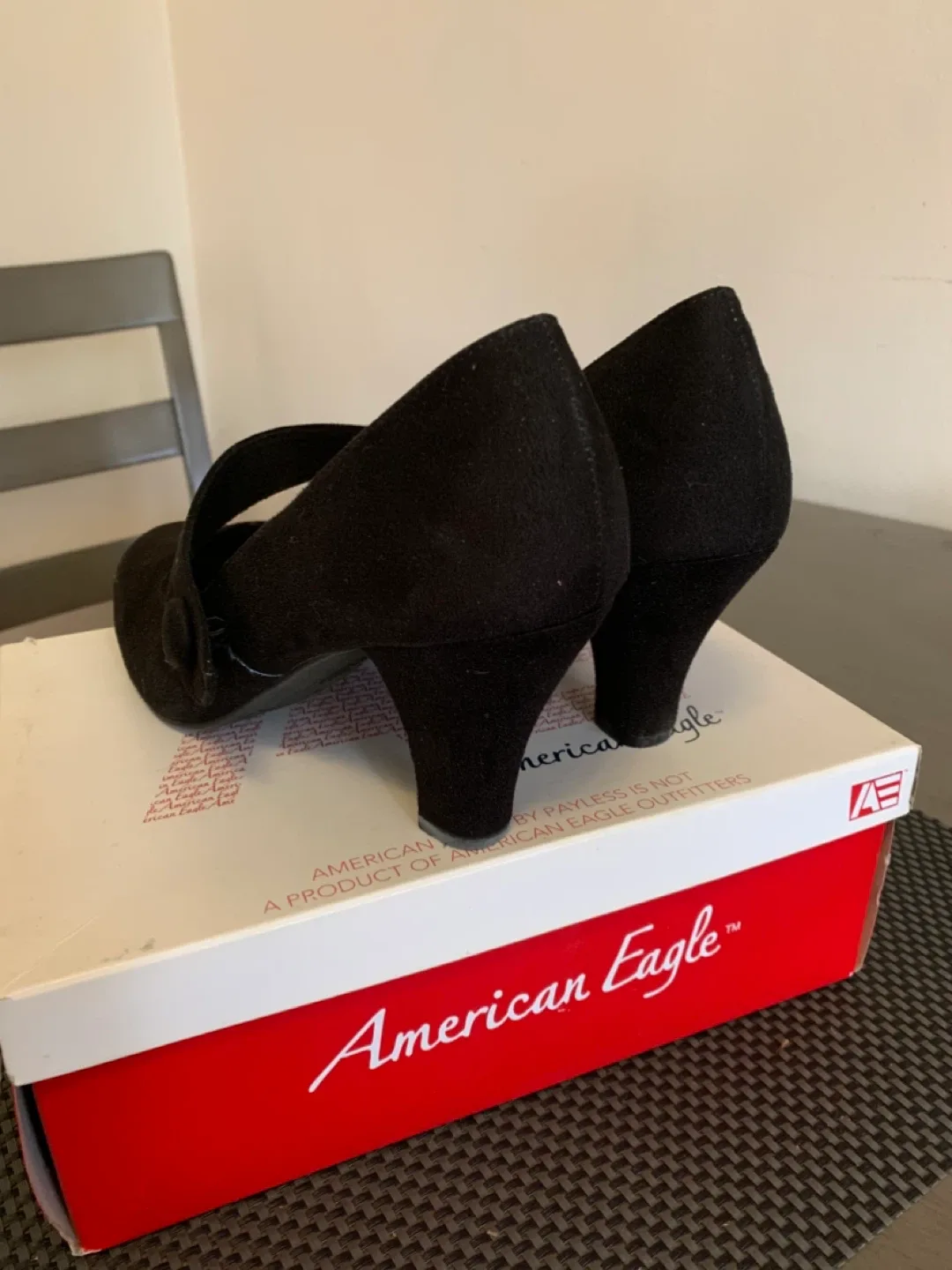 American Eagle Black Heels - Size 9 image indicator(2)