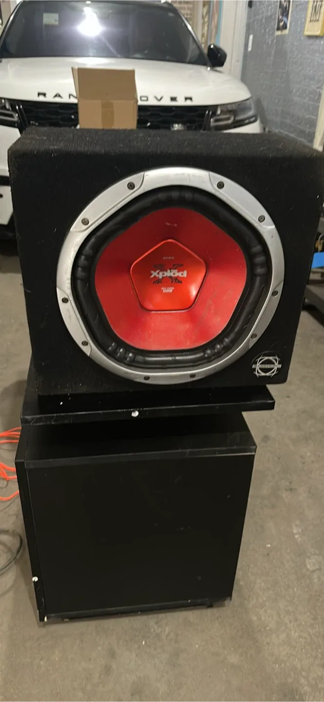 Sony Xplod 1200W Subwoofer thumbnail