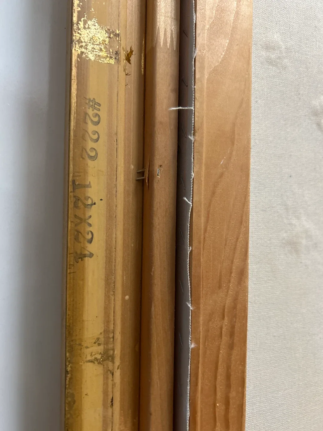 Floral Painting with Gold Frame image indicator(5)