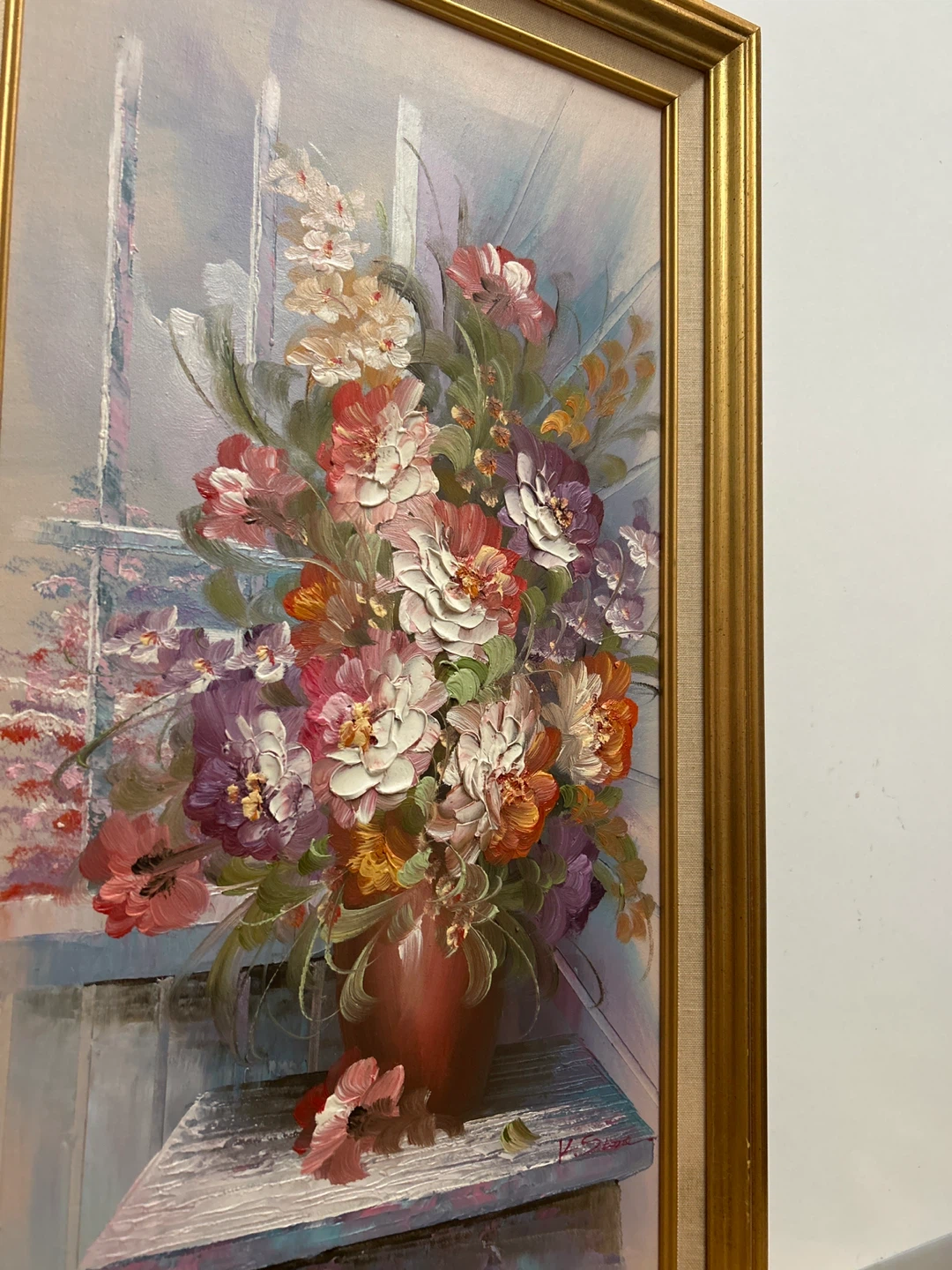 Floral Painting with Gold Frame - photo 3