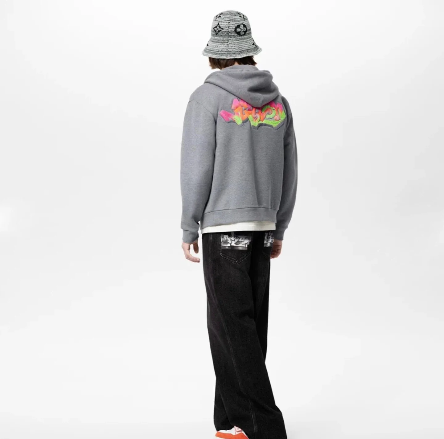 3D LV Graffiti Embroidered Zipped Hoodie image indicator(3)