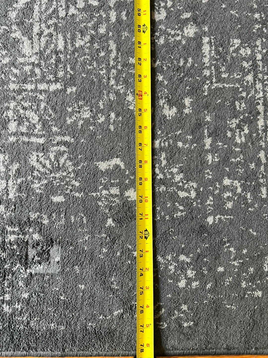 Living Room Rug - MOVING OUT SALE ✈️ image indicator(5)