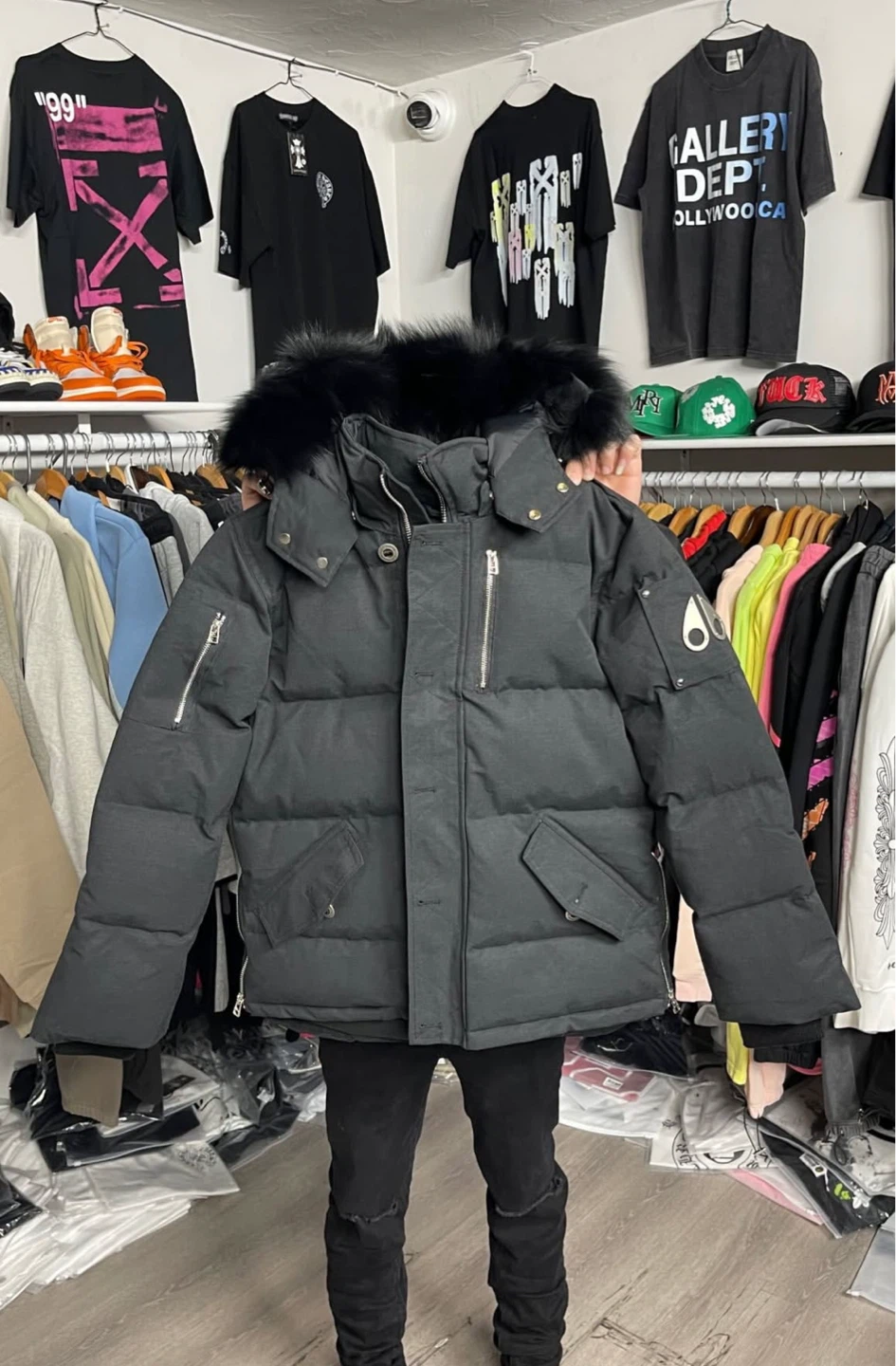 Moose Knuckles Black Down Bomber Jacket - 1:1 - photo 4
