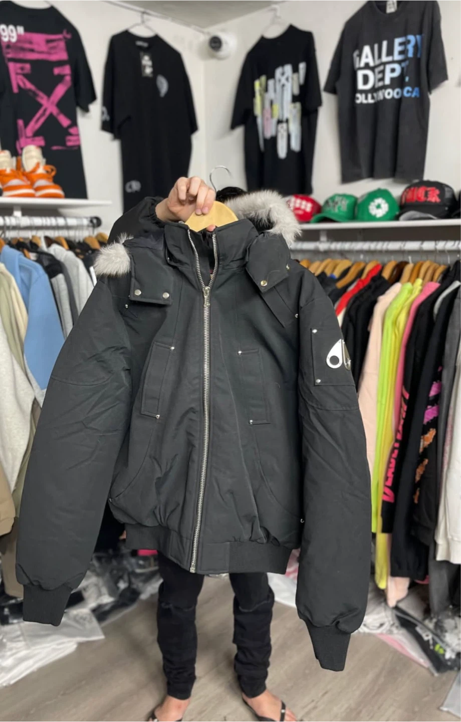 Moose Knuckles Black Down Bomber Jacket - 1:1 - photo 3