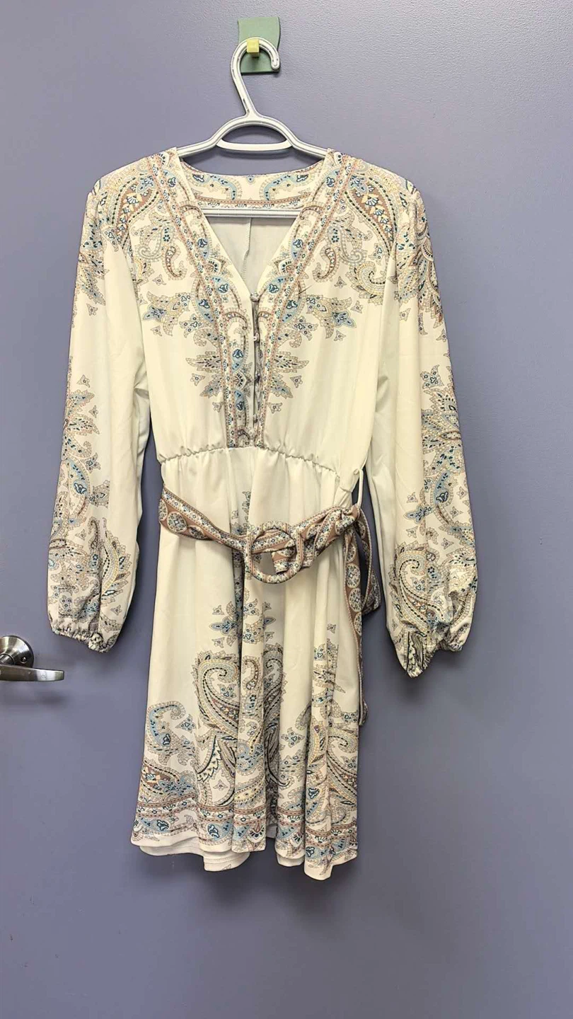 New Paisley Print Dress with Belt - XL