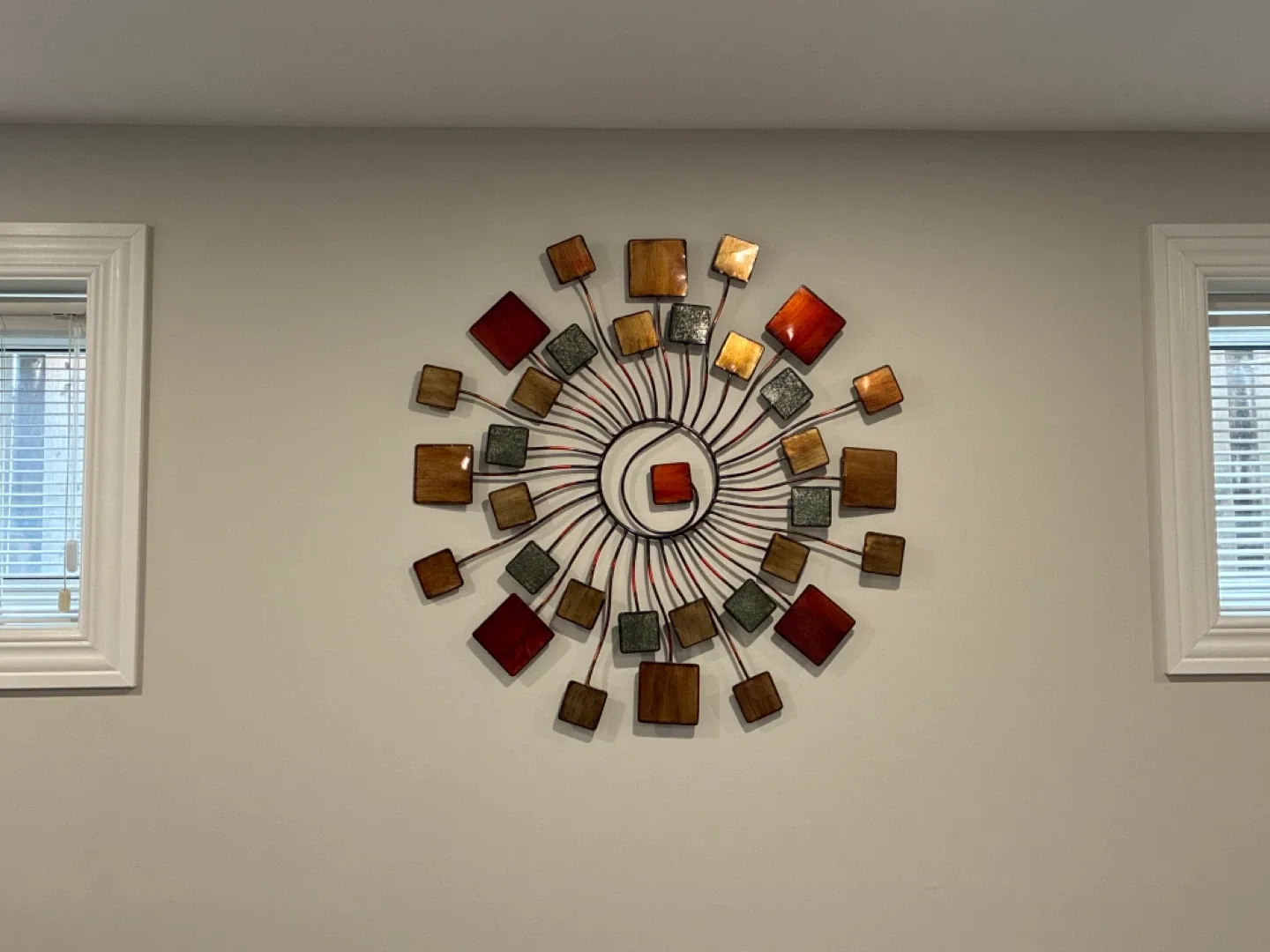 Metal & Wood Wall Art image indicator(3)