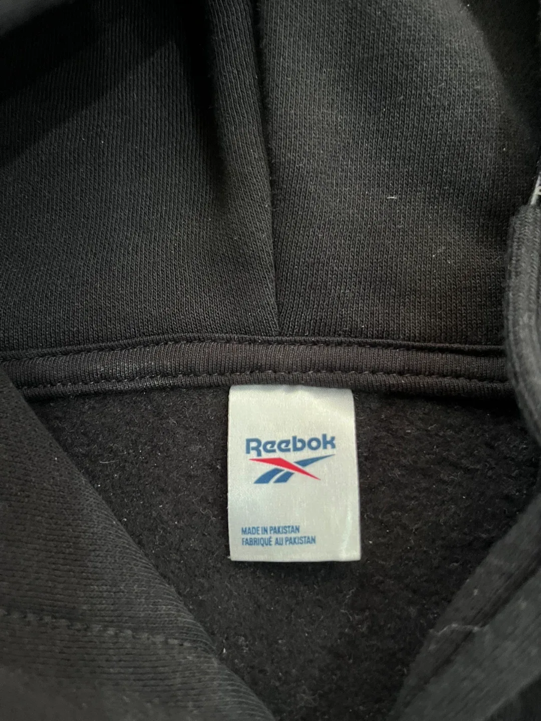 Oversized Reebok Black & White Hoodie image indicator(3)