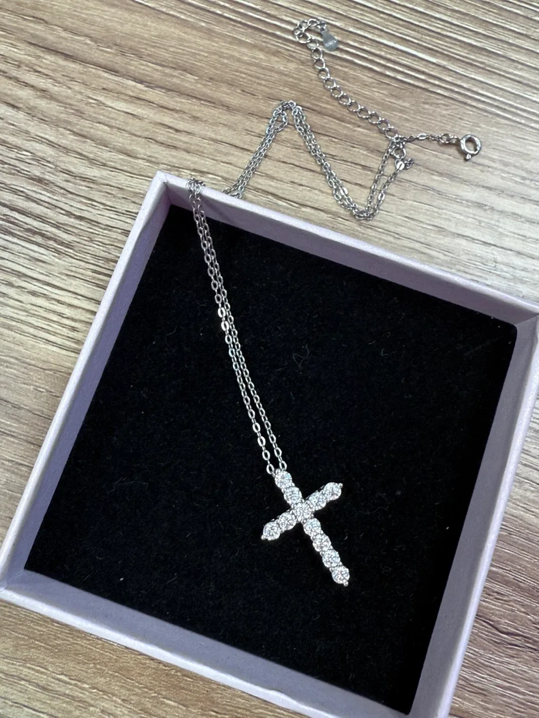 New Cross Silver Pendant Necklace with moissanite stones image indicator(3)