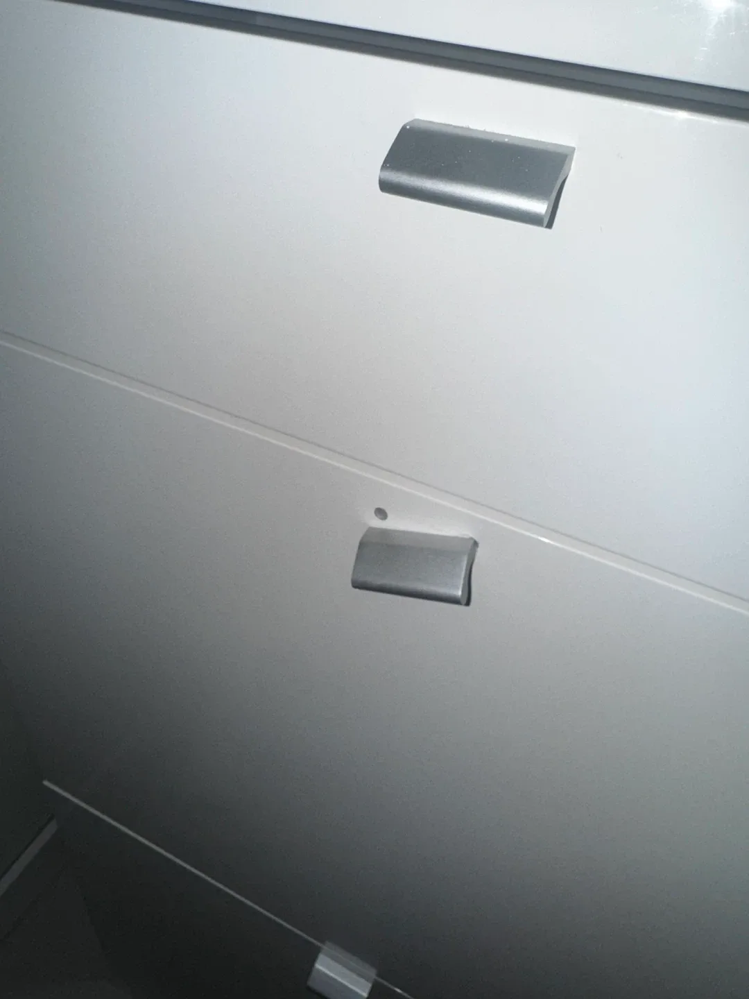 White Shoe Cabinet image indicator(5)