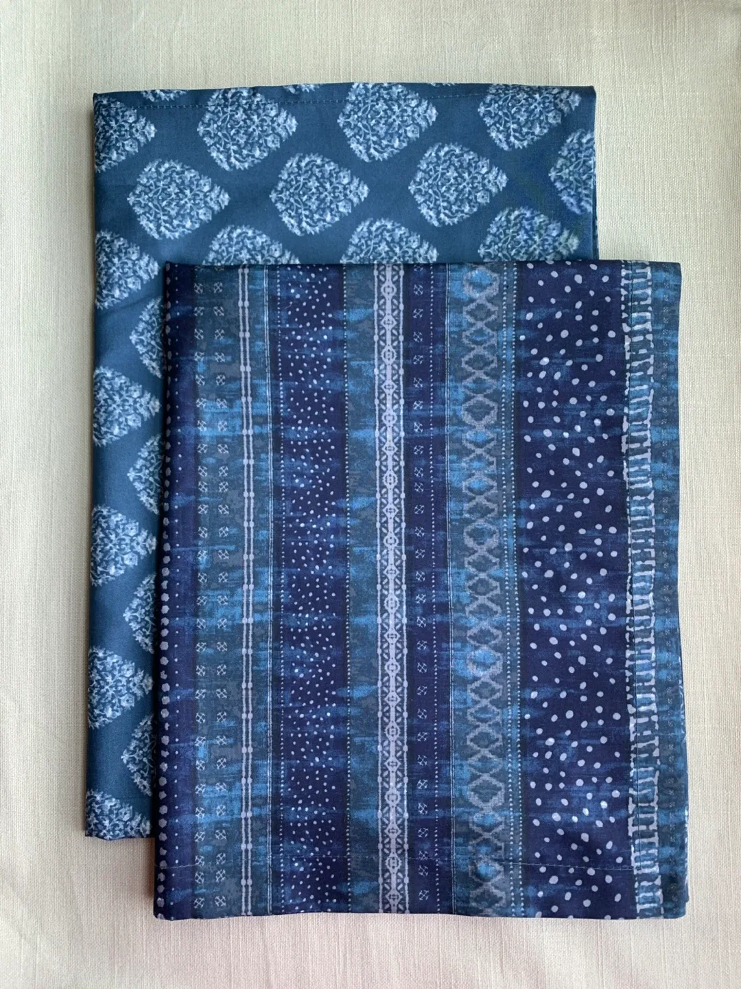 🆕Printed Pillowcases by Jennifer Adams Home image indicator(5)