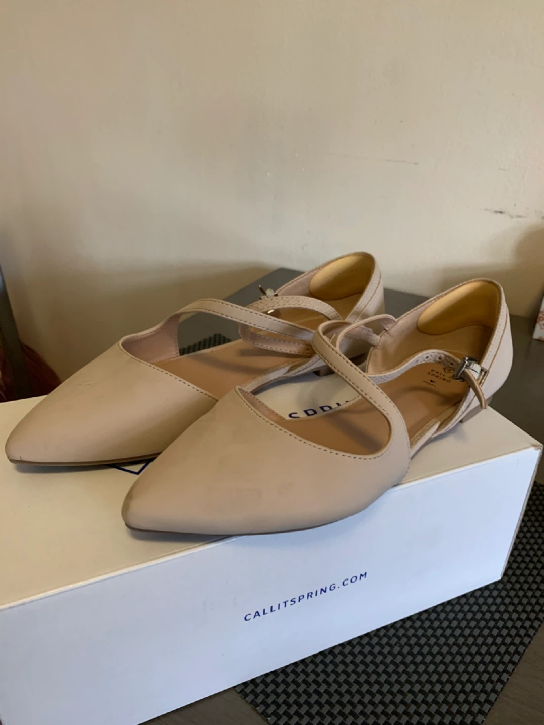 Call It Spring Beige Flats Size 8 - photo 4