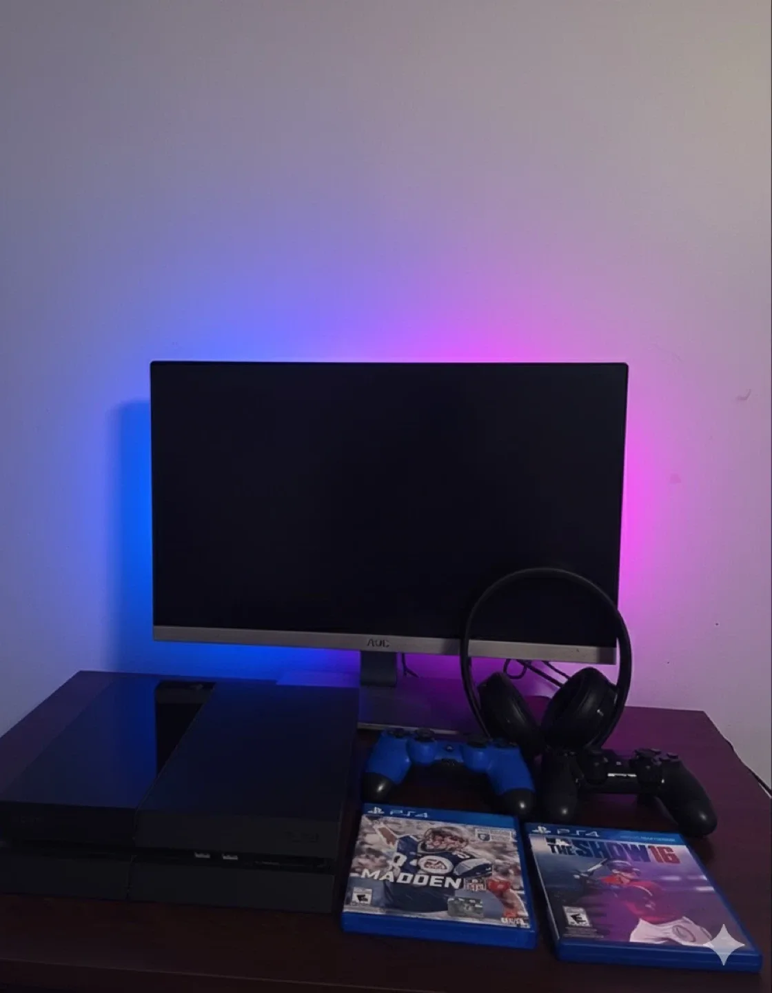 PlayStation 4 Console, Games, Headset, Controllers and Screen thumbnail