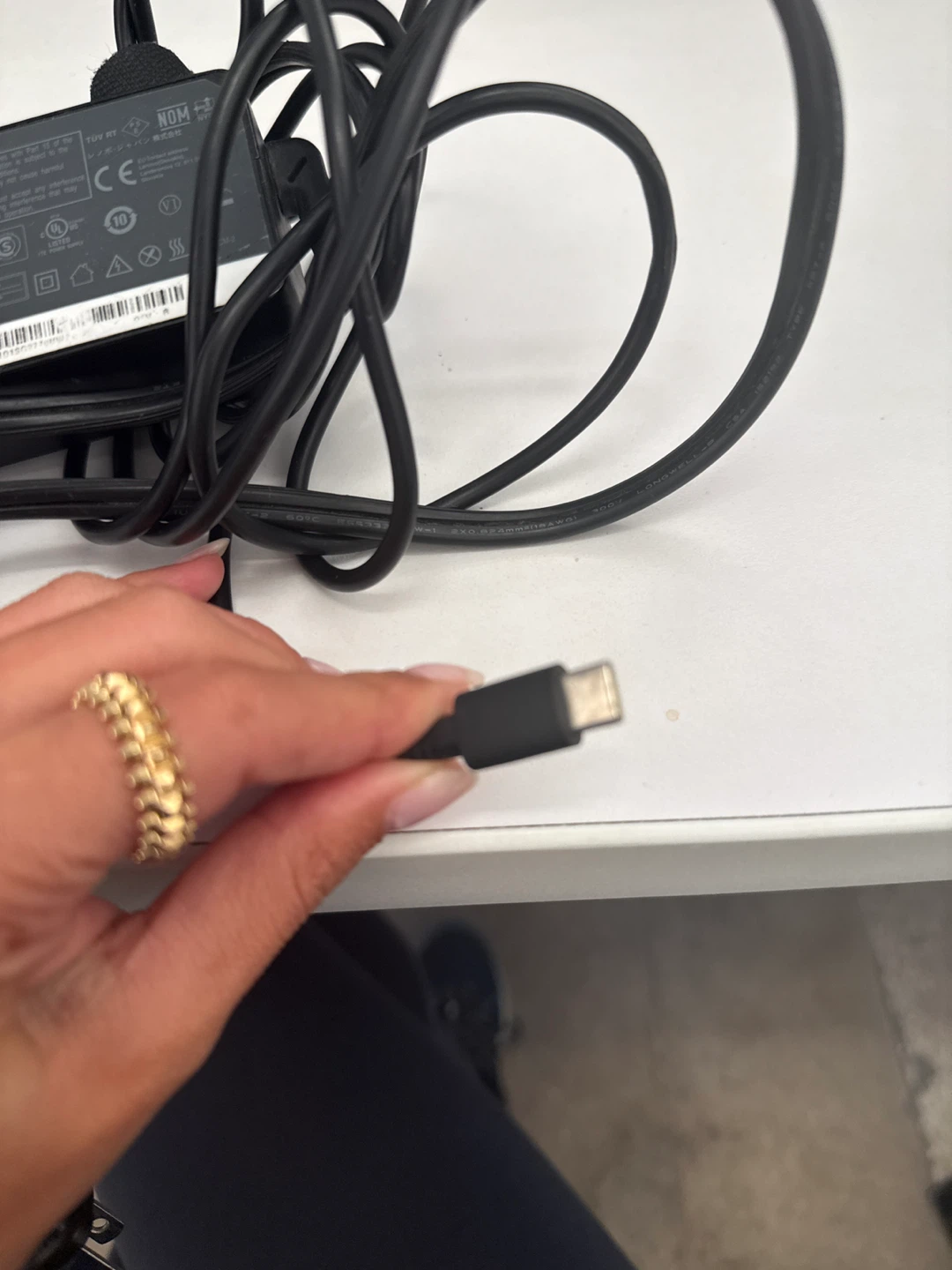 Lenovo Laptop Charger - photo 2