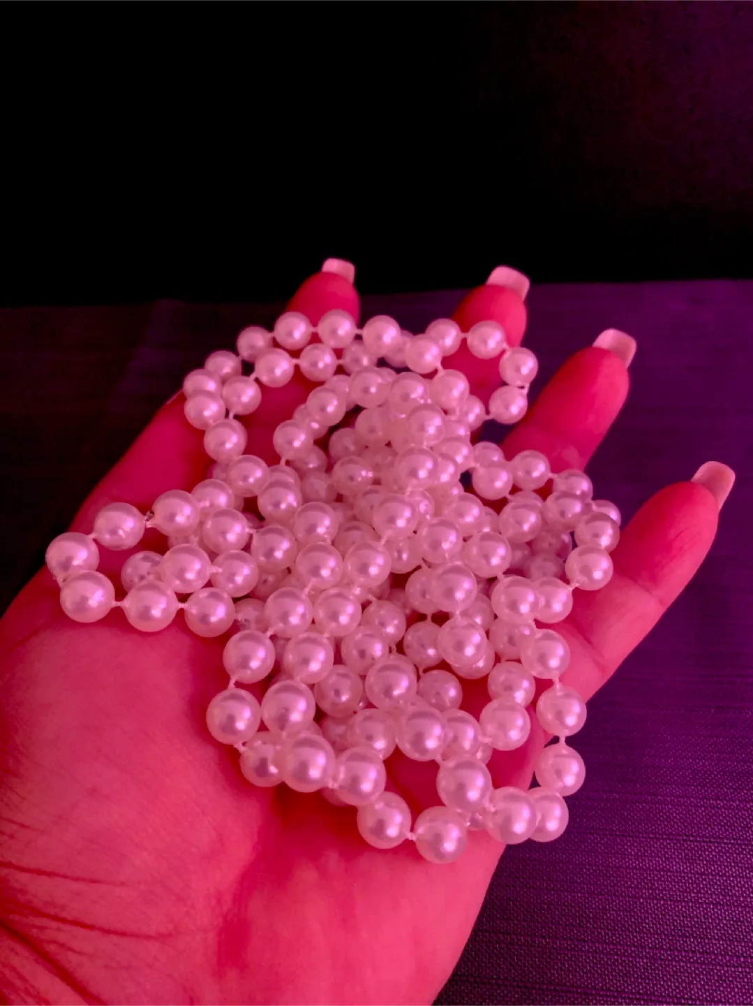 70 inches white faux Pearl Necklace image indicator(4)