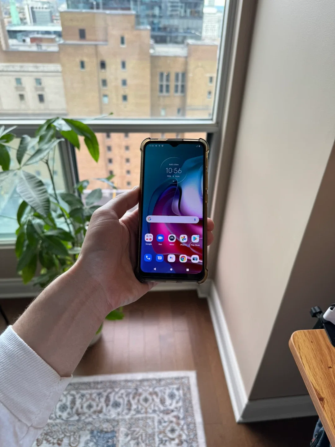 Motorola g(30) Phone with Case and Pop Socket image indicator(2)