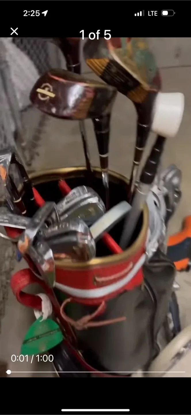 Dunlop caddy bag and cart with left handed clubs image indicator(9)