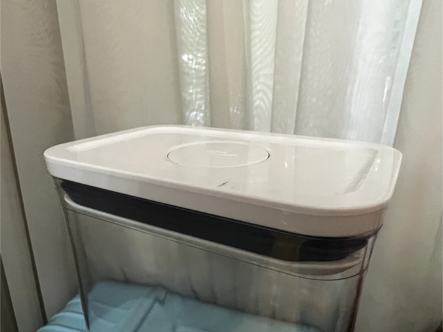 2$ OXO Good Grips 2.6 L Food Storage Container - photo 2