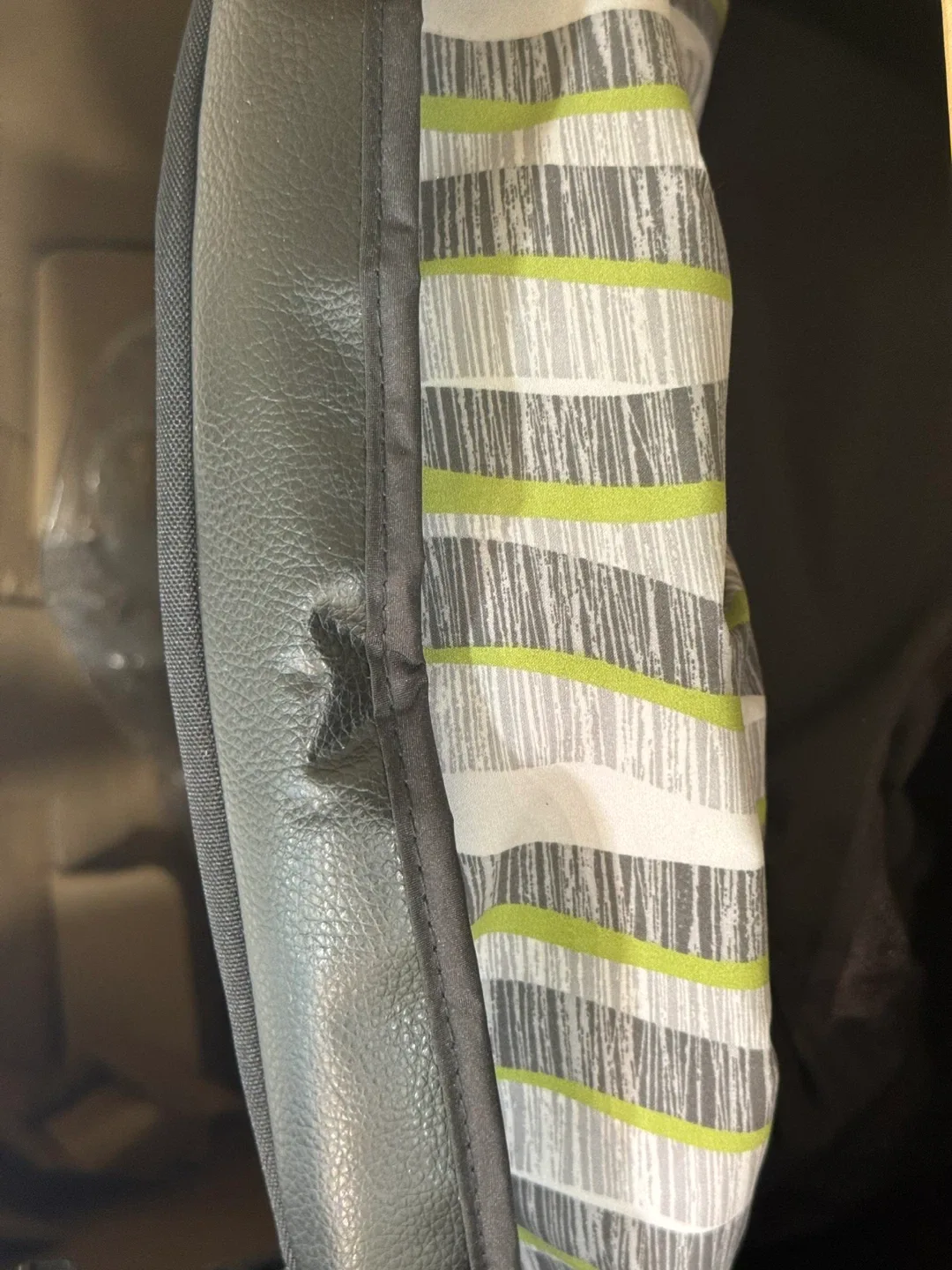 Graco SnugRide 35 Infant Car Seat image indicator(6)