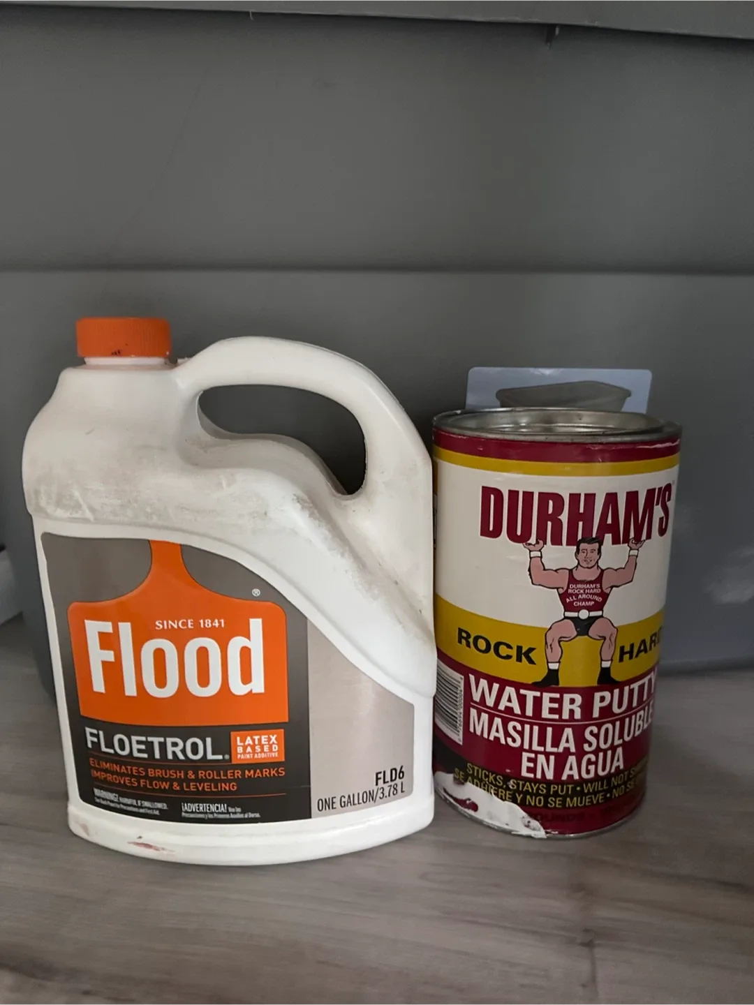 Bundle of Various Art Supplies image indicator(2)