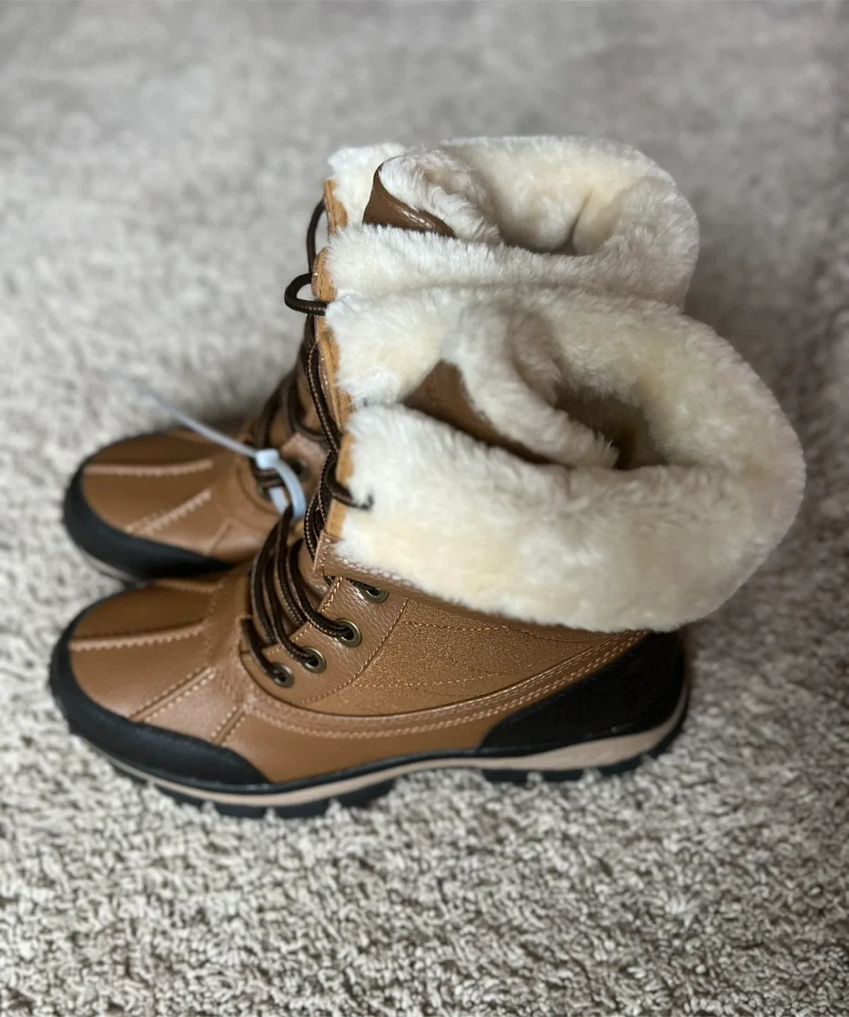 Brown Lace-Up Winter Snow Boots(size 9) image indicator(10)