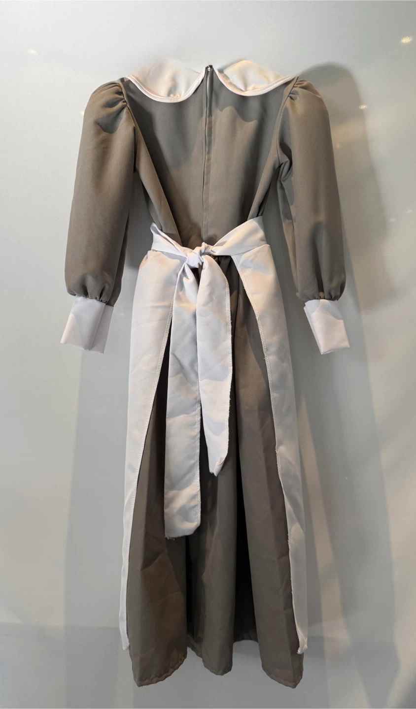 Pilgrim Peasant  Grey & White Dress with Bonnet - photo 3