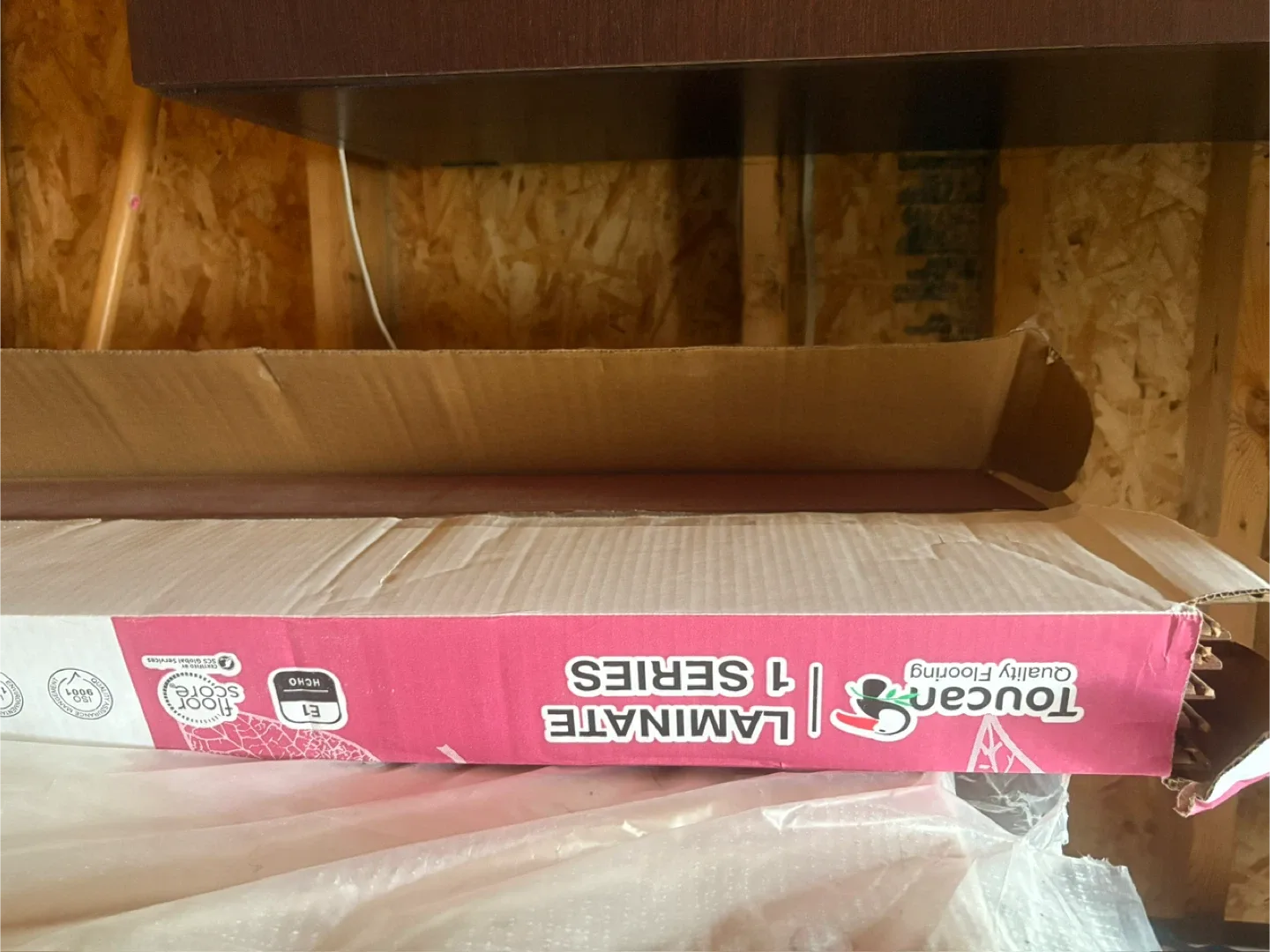 Toucan Quality Flooring Laminate 1 Series image indicator(3)