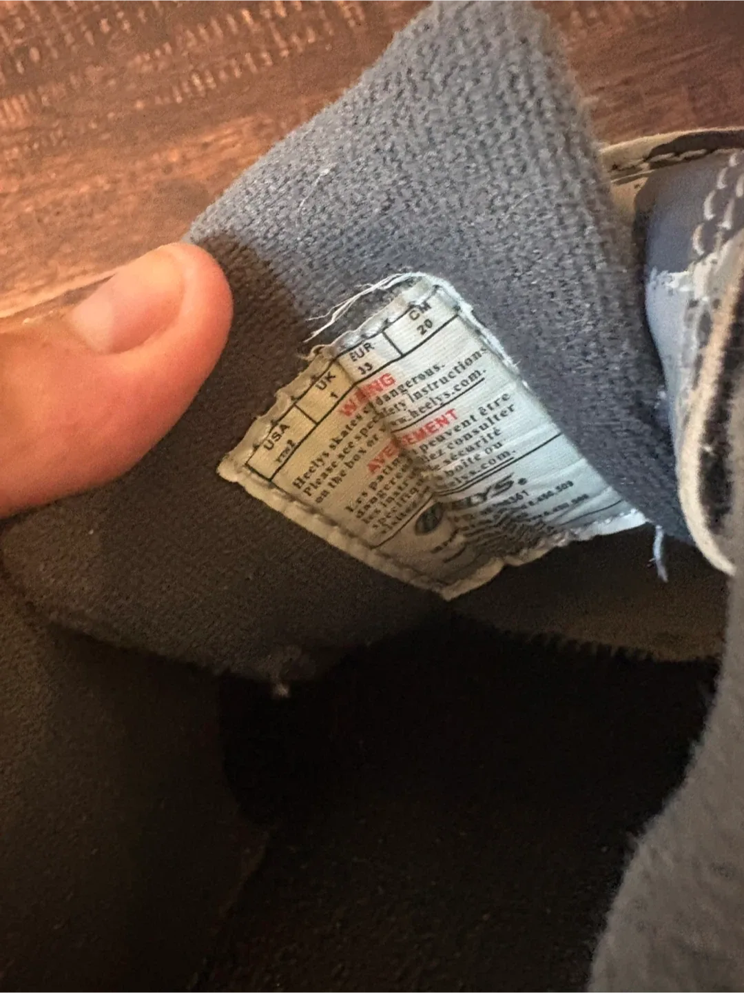 Heelys Skate Shoes, youth size 2: Grey Camo image indicator(4)