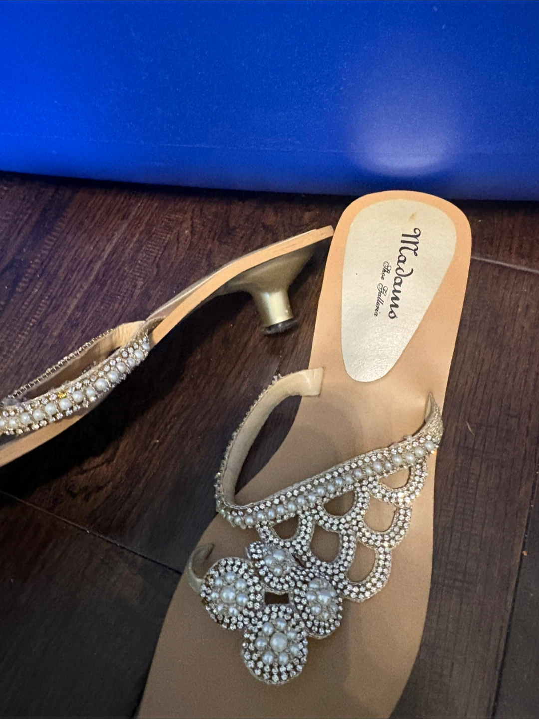 Madamo Size 9 Sandals - photo 2