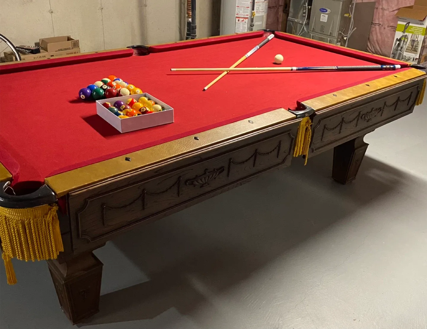 Pool Table with Accessories image indicator(8)