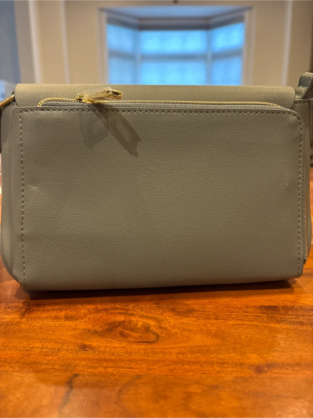 New Legato Largo Lightweight Grey Bag - New image indicator(3)