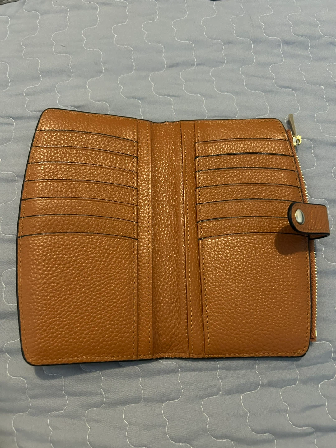 Danier Brown Leather Wallet - photo 2