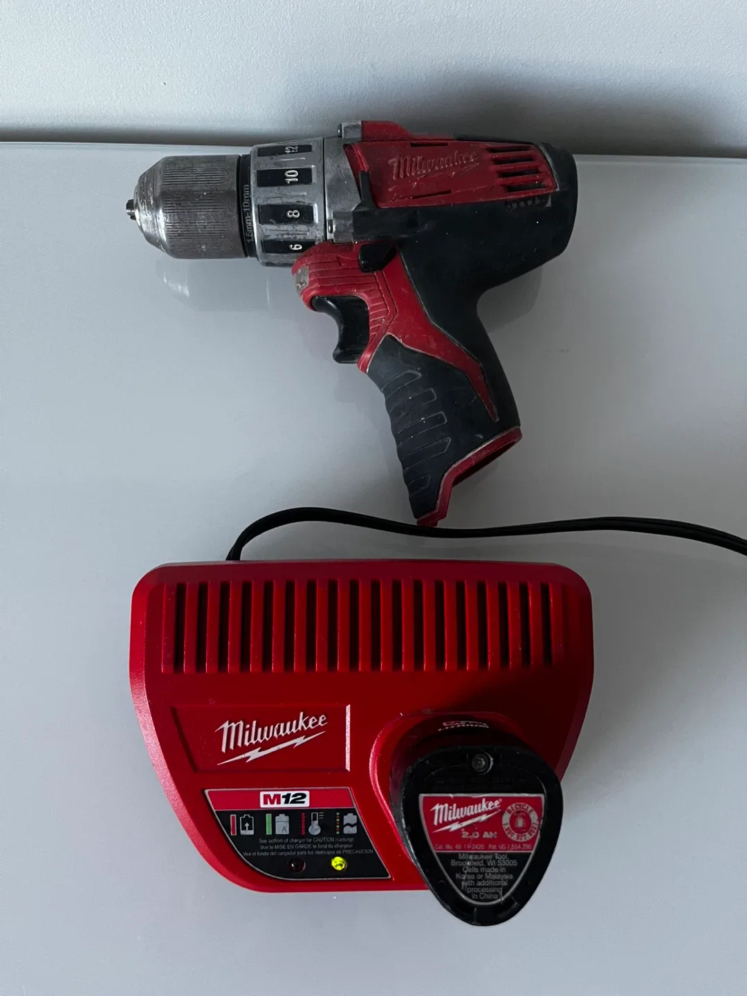 Milwaukee M12 Cordless Drill Driver image indicator(3)