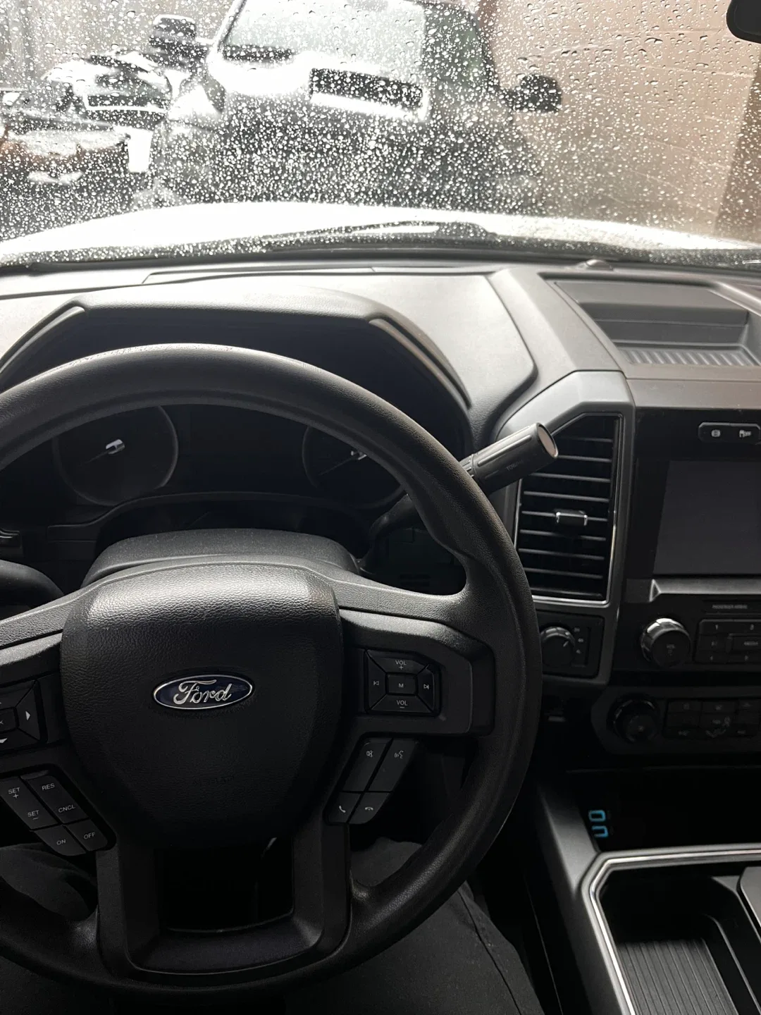 Ford Super Duty Truck image indicator(4)