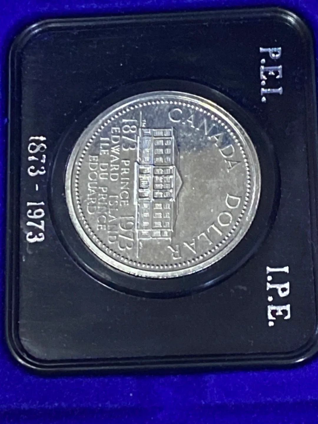 1973 Prince Edward Island Dollar Coin thumbnail