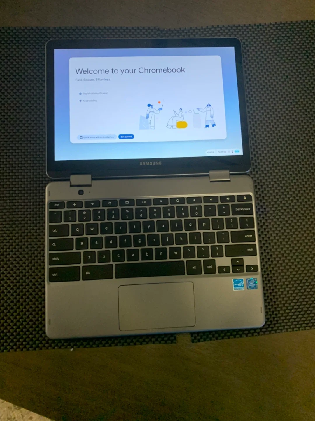 Samsung Chromebook, great condition! image indicator(3)