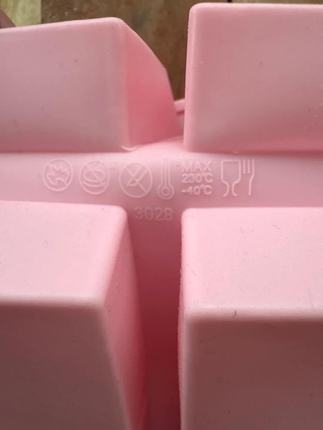 Pink Silicone Soap Mold image indicator(3)