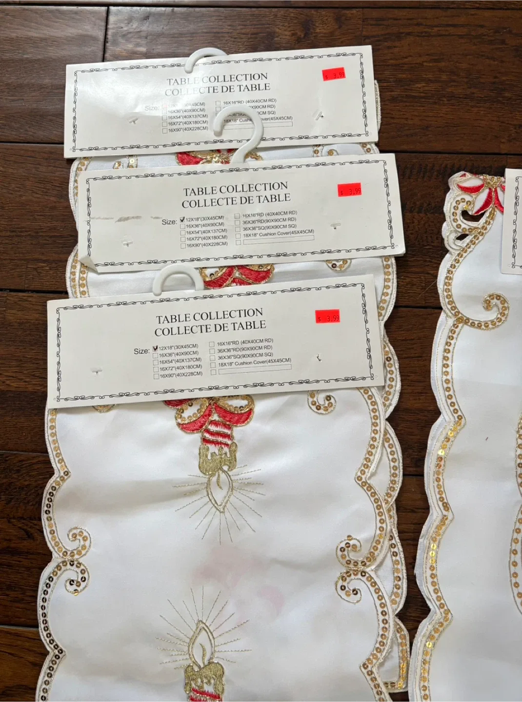 Red & white/Gold Christmas Collection - Assorted Sizes image indicator(9)